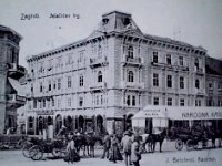 Trg bana Jelačića oko 1903. godine.jpg